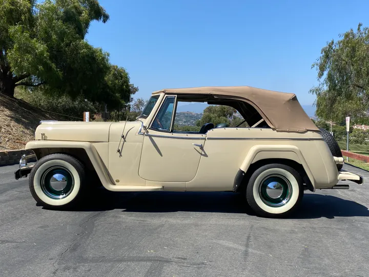 BEIGE, 1950 JEEP WILLYS Image 3