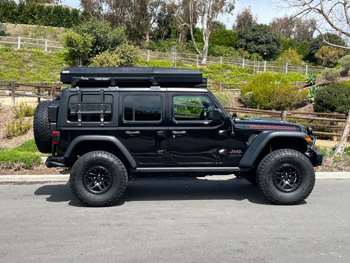 BLACK, 2018 JEEP WRANGLER UNLIMI Image 8