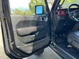 BLACK, 2018 JEEP WRANGLER UNLIMI Thumnail Image 38