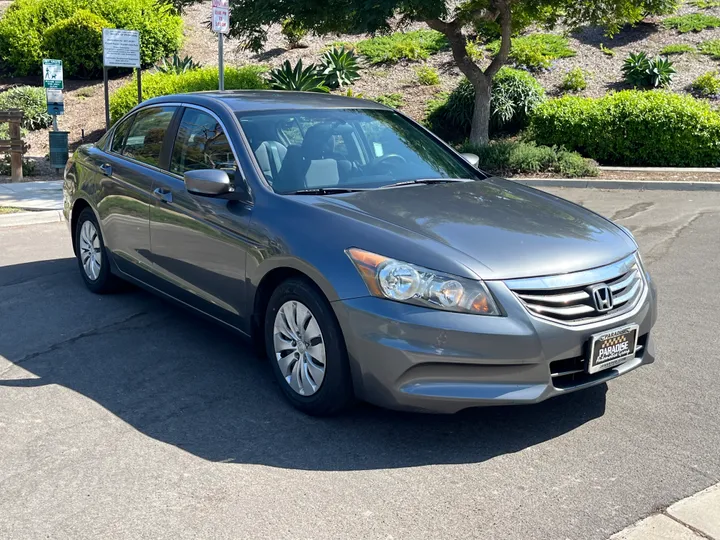 GRAY, 2012 HONDA ACCORD Image 9