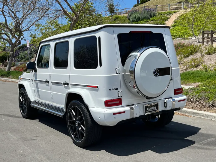 WHITE, 2019 MERCEDES-BENZ G-CLASS Image 5