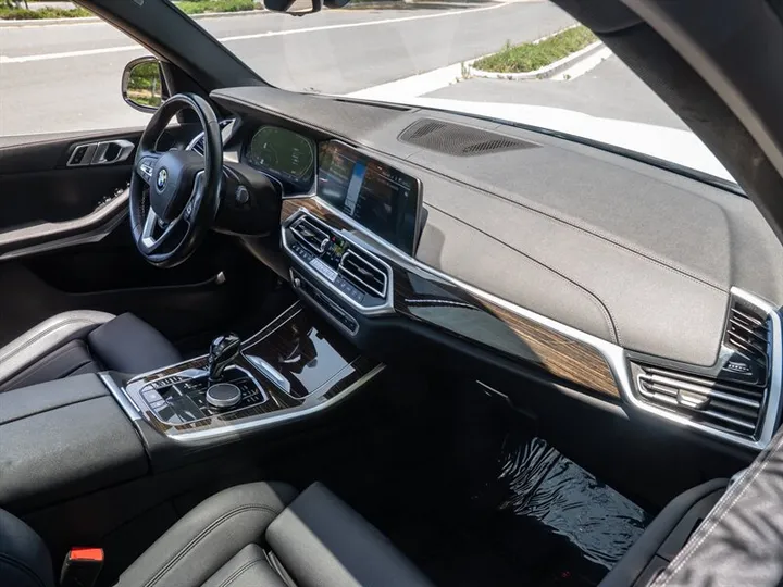 2019 BMW X5 Image 36