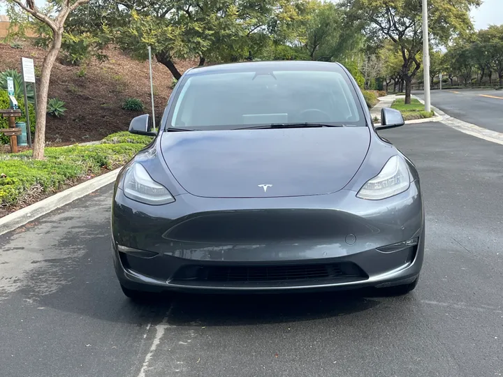 GRAY, 2021 TESLA MODEL Y Image 2