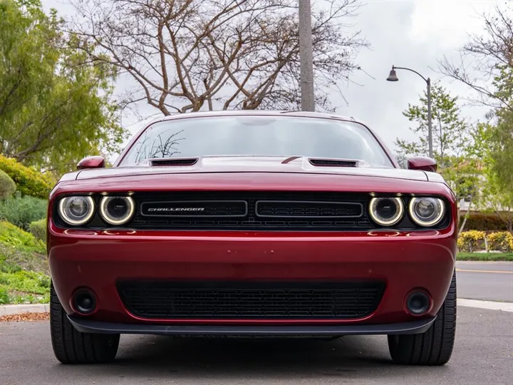 RED, 2018 DODGE CHALLENGER Image 5