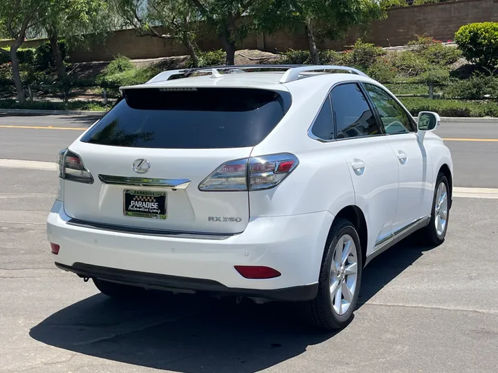 WHITE, 2012 LEXUS RX 350 Image 7