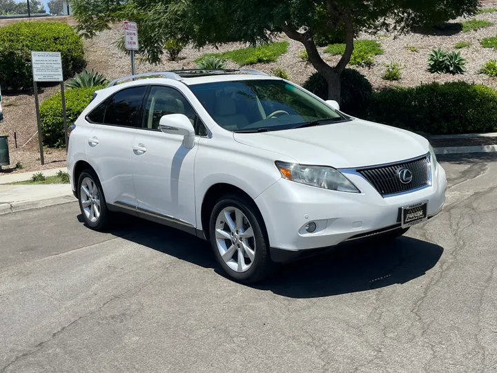 WHITE, 2012 LEXUS RX 350 Image 9