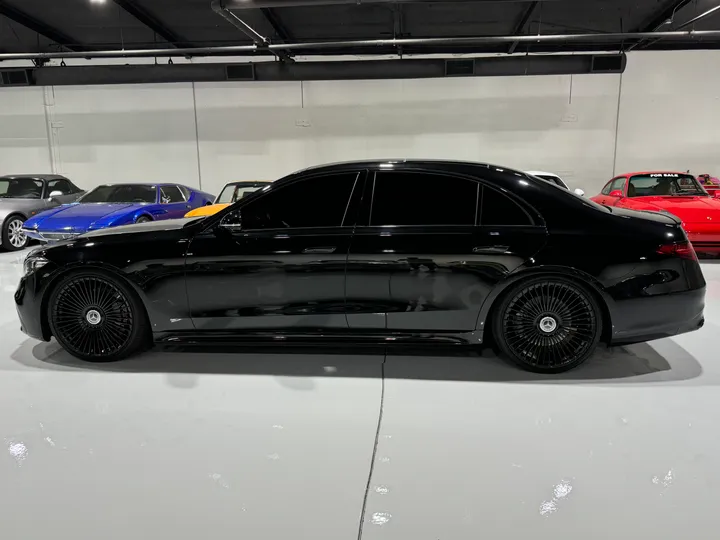 BLACK, 2022 MERCEDES-BENZ S-CLASS Image 10