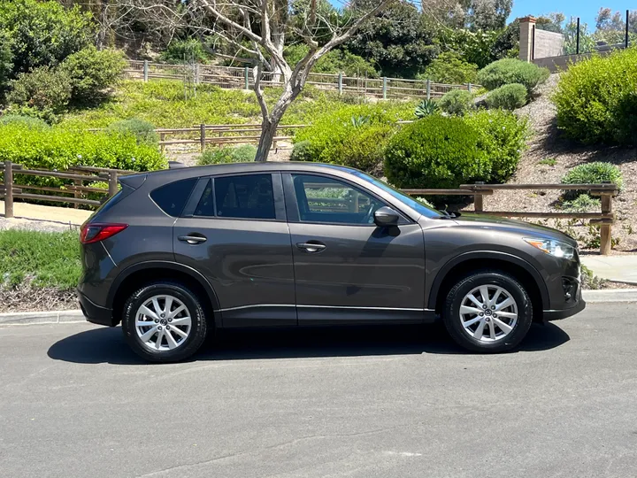 GRAY, 2016 MAZDA CX-5 Image 8