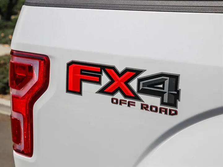 WHITE, 2018 FORD F-150 Image 15