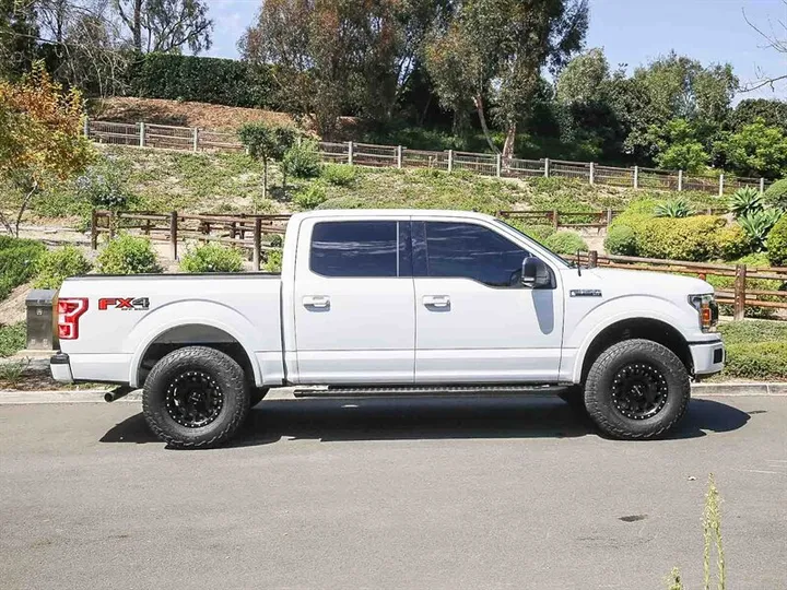WHITE, 2018 FORD F-150 Image 8