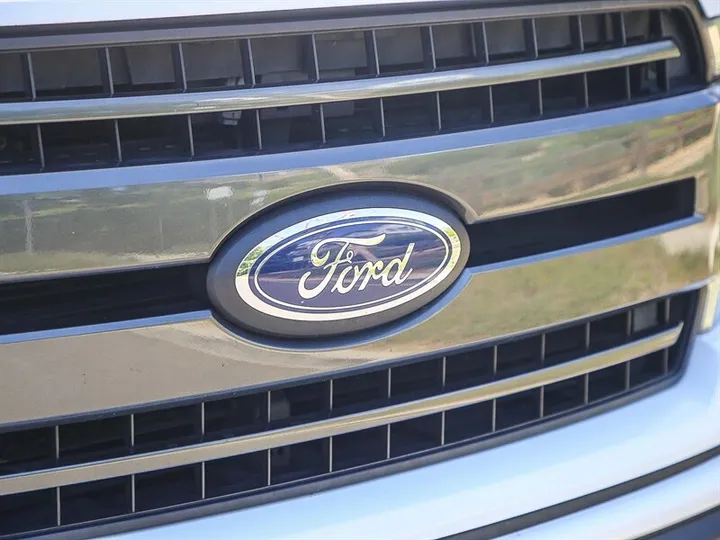 WHITE, 2018 FORD F-150 Image 11