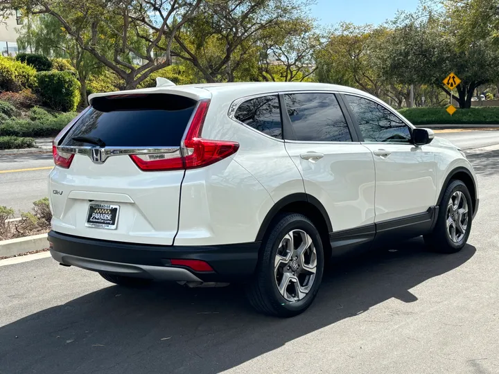 WHITE, 2018 HONDA CR-V Image 7