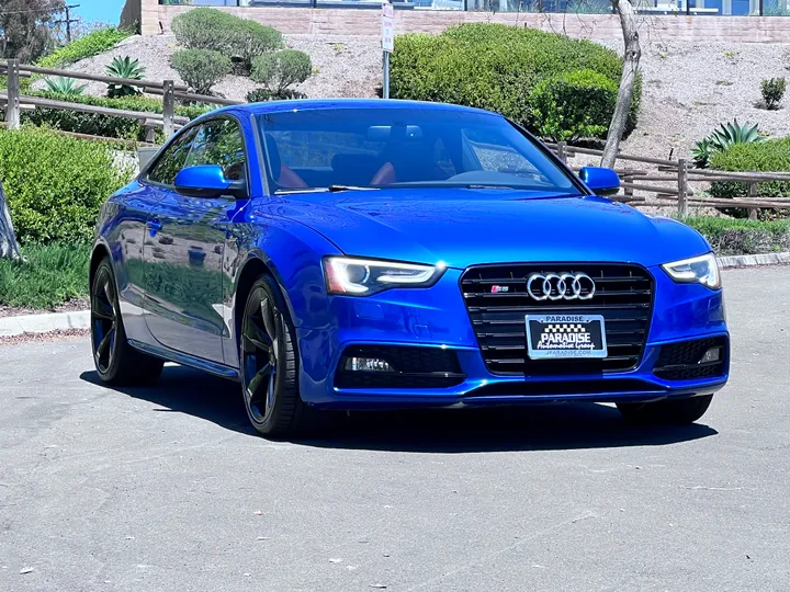 BLUE, 2015 AUDI S5 Image 10