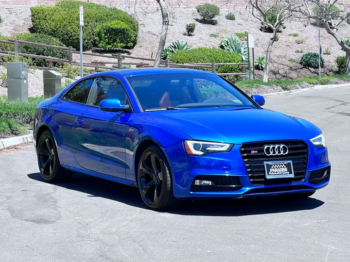 BLUE, 2015 AUDI S5 Image 11