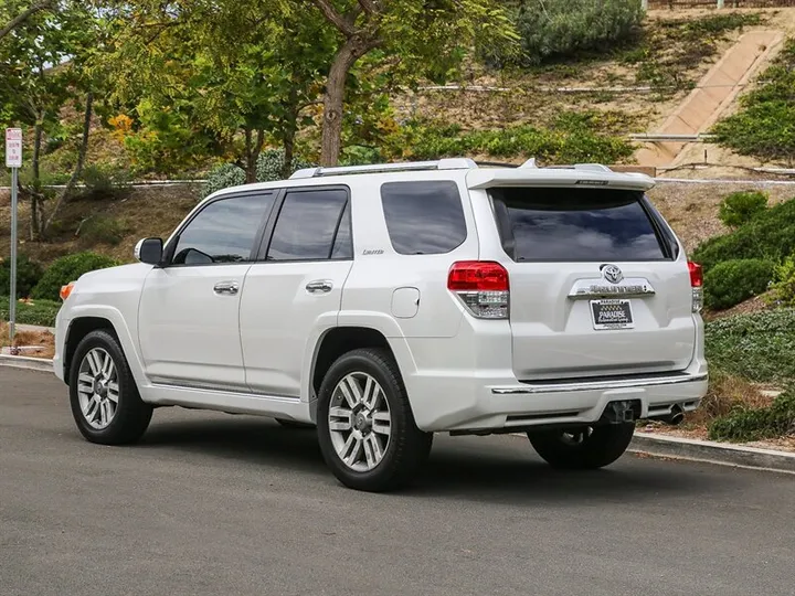 2010 TOYOTA 4RUNNER Image 4
