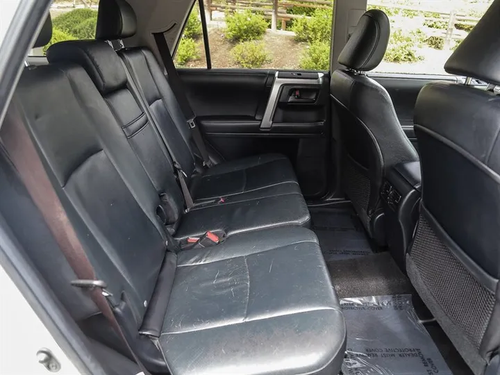 2010 TOYOTA 4RUNNER Image 24