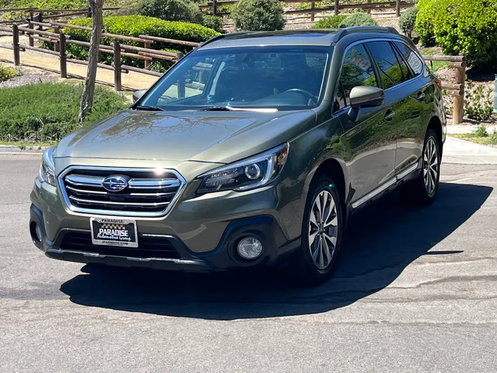 GREEN, 2019 SUBARU OUTBACK Image 3