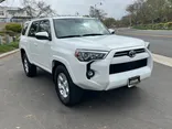 WHITE, 2022 TOYOTA 4RUNNER Thumnail Image 9