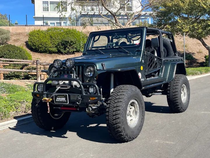 GREEN, 2004 JEEP WRANGLER Image 3