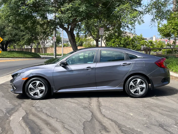 GRAY, 2019 HONDA CIVIC Image 4