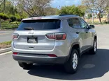 SILVER, 2019 JEEP COMPASS Thumnail Image 7