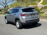 SILVER, 2019 JEEP COMPASS Thumnail Image 5