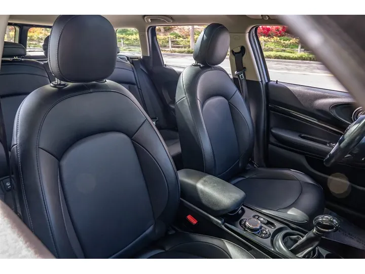 BLACK, 2019 MINI CLUBMAN Image 28