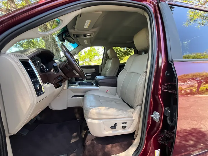 BURGUNDY, 2018 RAM 1500 Image 24