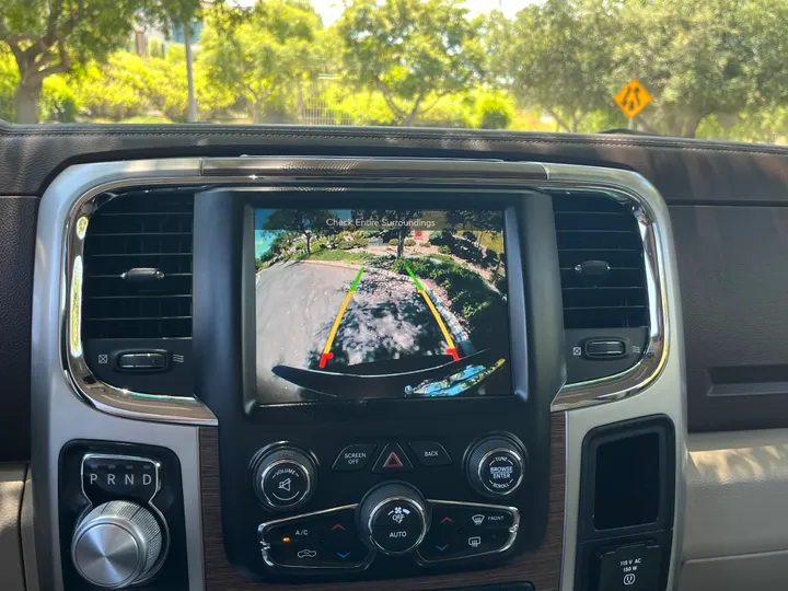 BURGUNDY, 2018 RAM 1500 Image 30