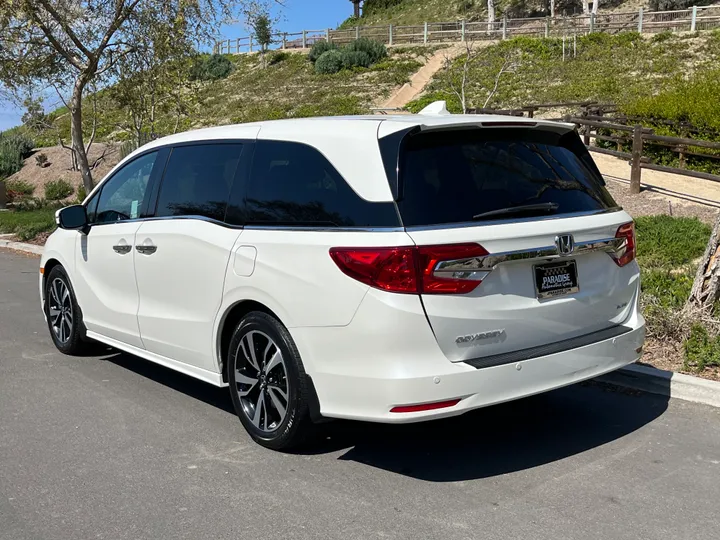 WHITE, 2019 HONDA ODYSSEY Image 5