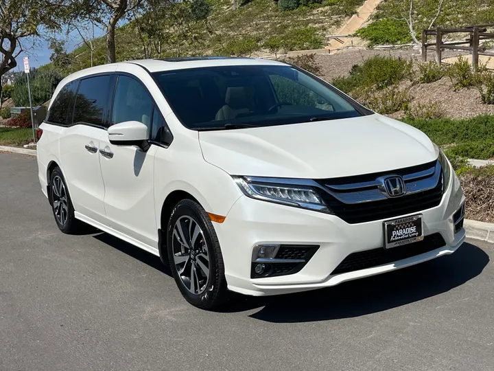 WHITE, 2019 HONDA ODYSSEY Image 9