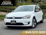 WHITE, 2016 VOLKSWAGEN E-GOLF Thumnail Image 1