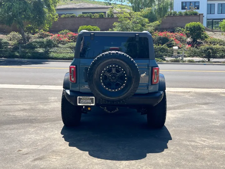 BLUE, 2021 FORD BRONCO Image 7