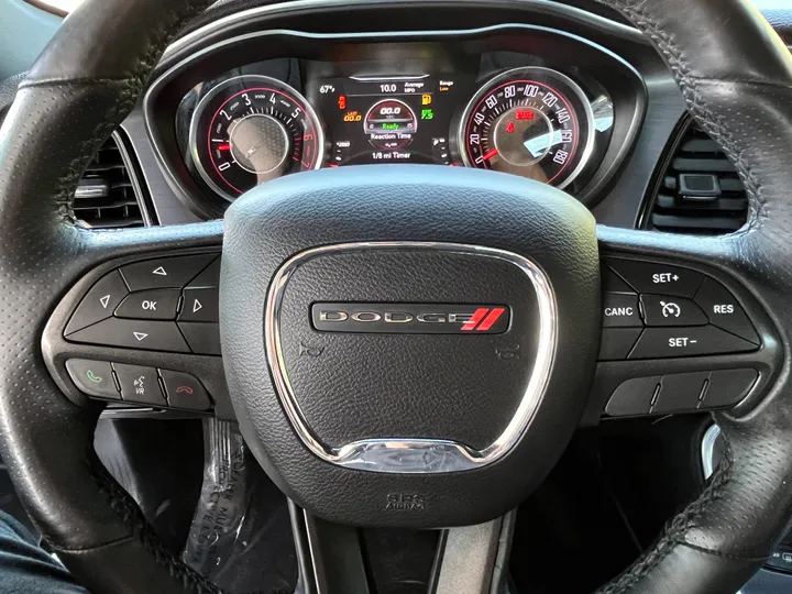 SILVER, 2016 DODGE CHALLENGER Image 20