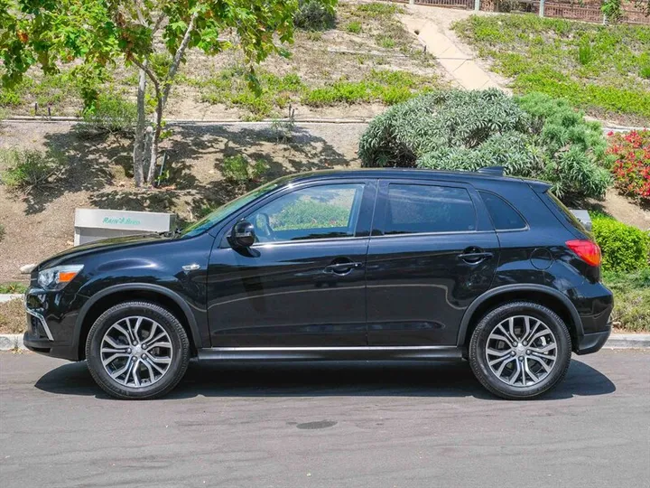 2019 MITSUBISHI OUTLANDER SPORT Image 3
