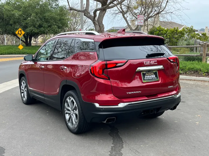 RED, 2019 GMC TERRAIN Image 5