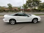 WHITE, 1999 CHEVROLET CAMARO Thumnail Image 8