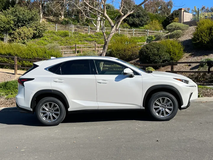 WHITE, 2021 LEXUS NX 300 Image 9