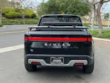 BLACK, 2024 RIVIAN R1T Thumnail Image 6