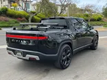 BLACK, 2024 RIVIAN R1T Thumnail Image 7