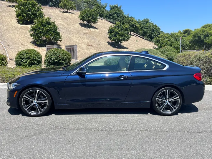 GRAY, 2018 BMW 4 SERIES Image 8