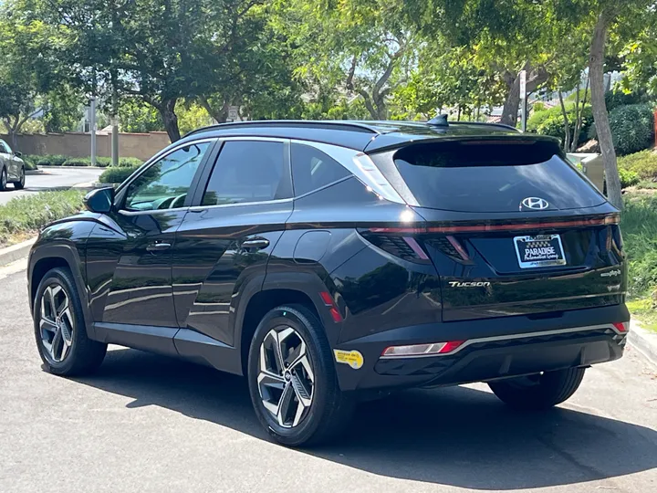 BLACK, 2022 HYUNDAI TUCSON PLUG-IN HYBRID Image 6