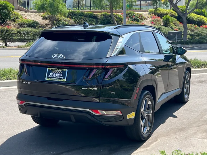 BLACK, 2022 HYUNDAI TUCSON PLUG-IN HYBRID Image 7