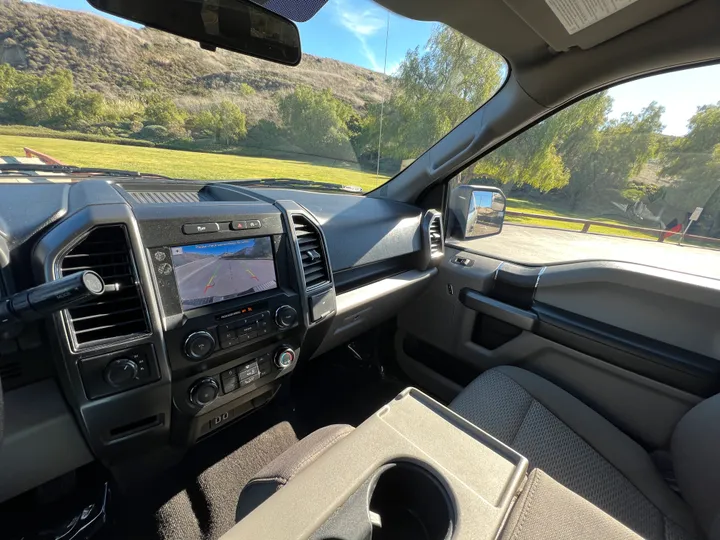 SILVER, 2019 FORD F-150 Image 25