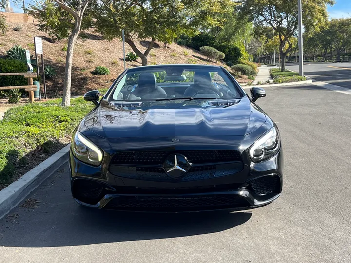 BLACK, 2018 MERCEDES-BENZ SL-CLASS Image 3