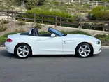 WHITE, 2013 BMW Z4 Thumnail Image 8