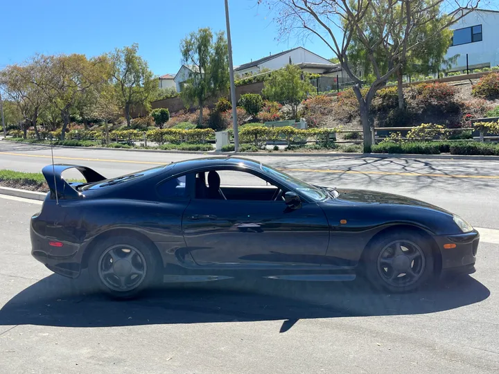 BLACK, 1993 TOYOTA SUPRA Image 7