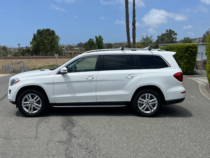 WHITE, 2014 MERCEDES-BENZ GL-CLASS Image 4