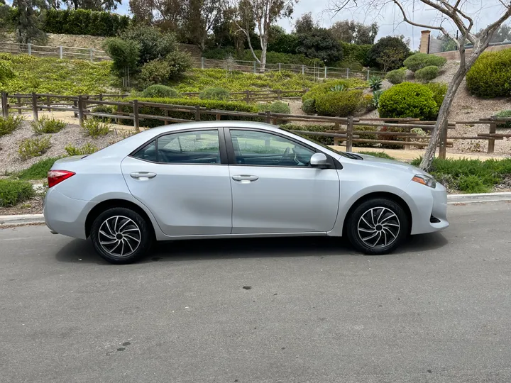 SILVER, 2017 TOYOTA COROLLA Image 6