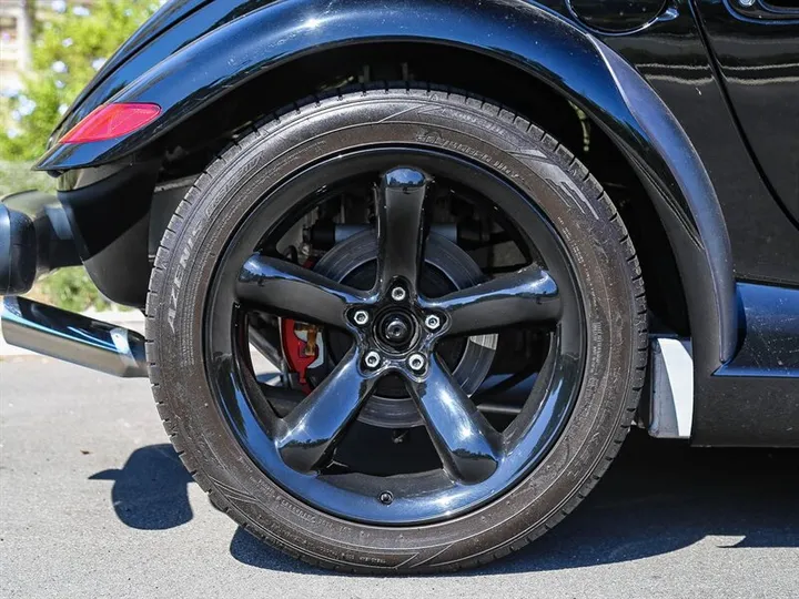BLACK, 2000 PLYMOUTH PROWLER Image 13